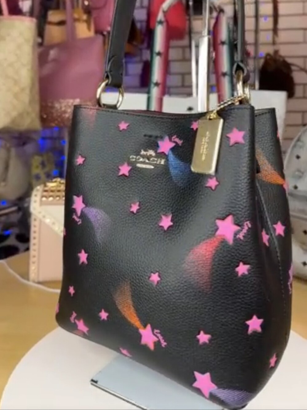 COACH Small Town Bucket Bag W/ Disco Star Print... New - Picture 2 of 9